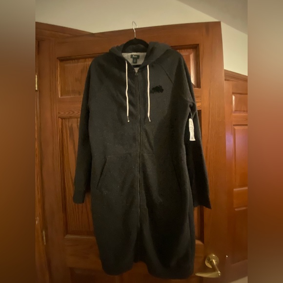 Roots - Size M black long fleece with front zip and hood - Picture 9 of 11